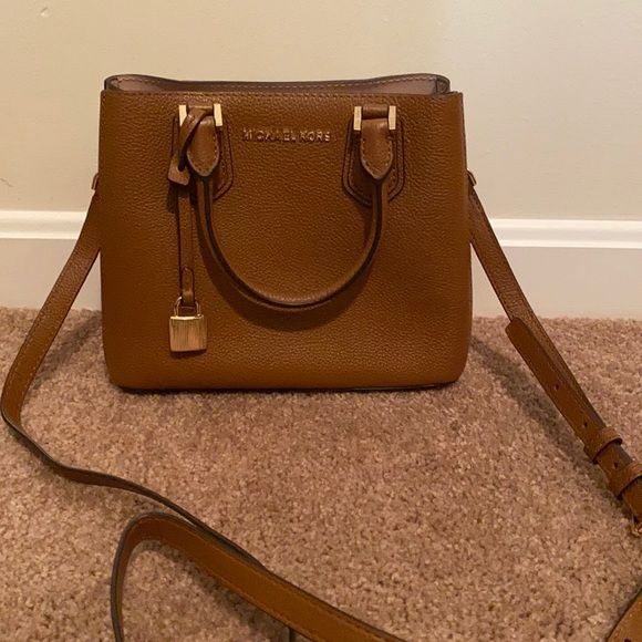 Brown MK shoulder purse - Picture 1 of 2